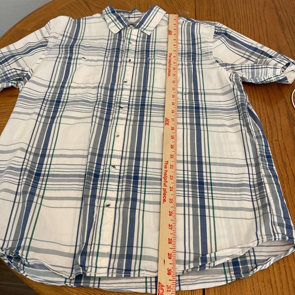 Old Navy Checked Shirt button up Men Sz XL slightly used - Picture 3 of 6